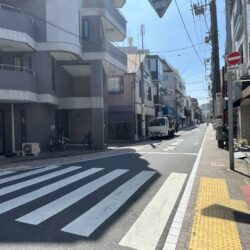 前面道路（南側）