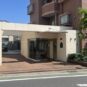 玄関 エントランス前