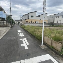 前面道路（北側）