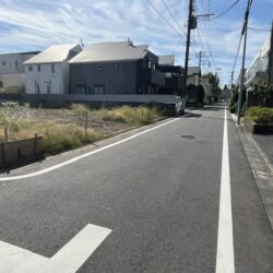 前面道路（西側）